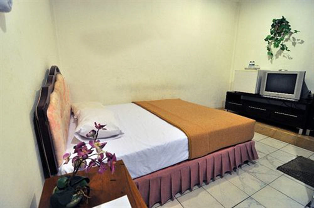 Jesens Inn I กูตา ภายนอก รูปภาพ