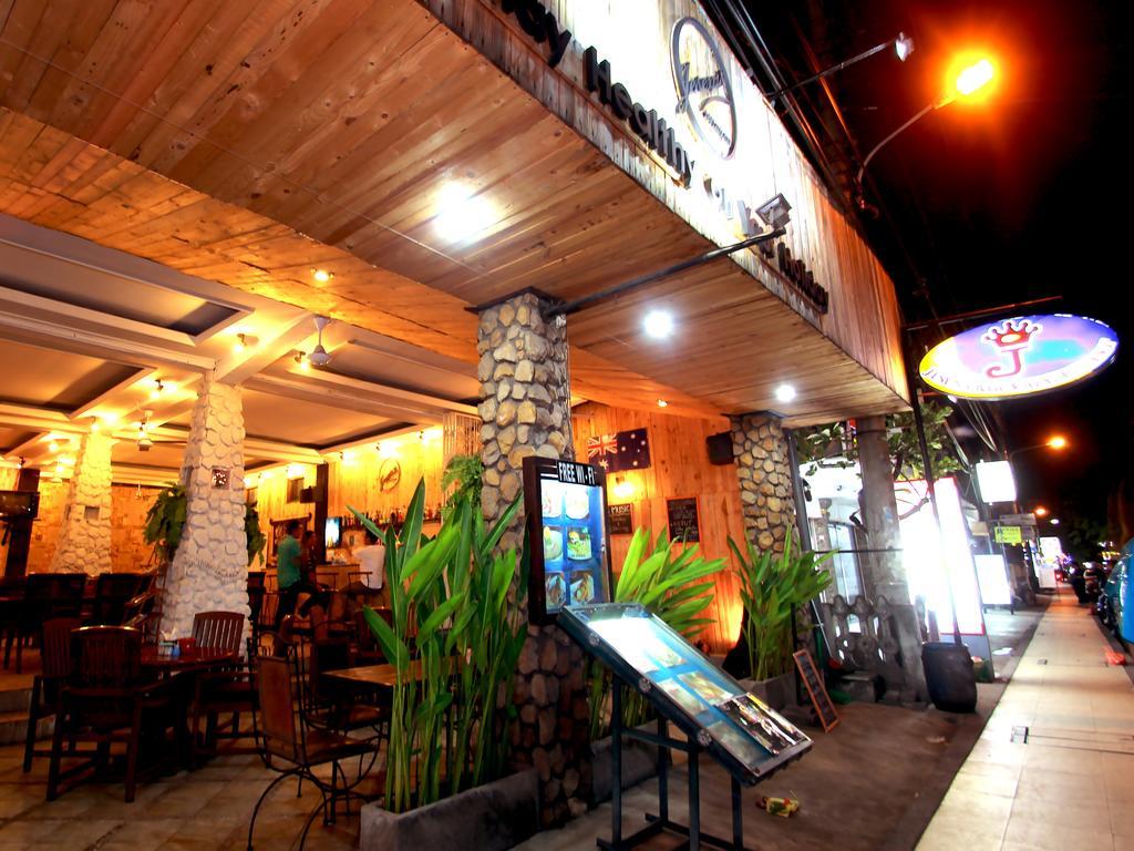Jesens Inn I กูตา ภายนอก รูปภาพ