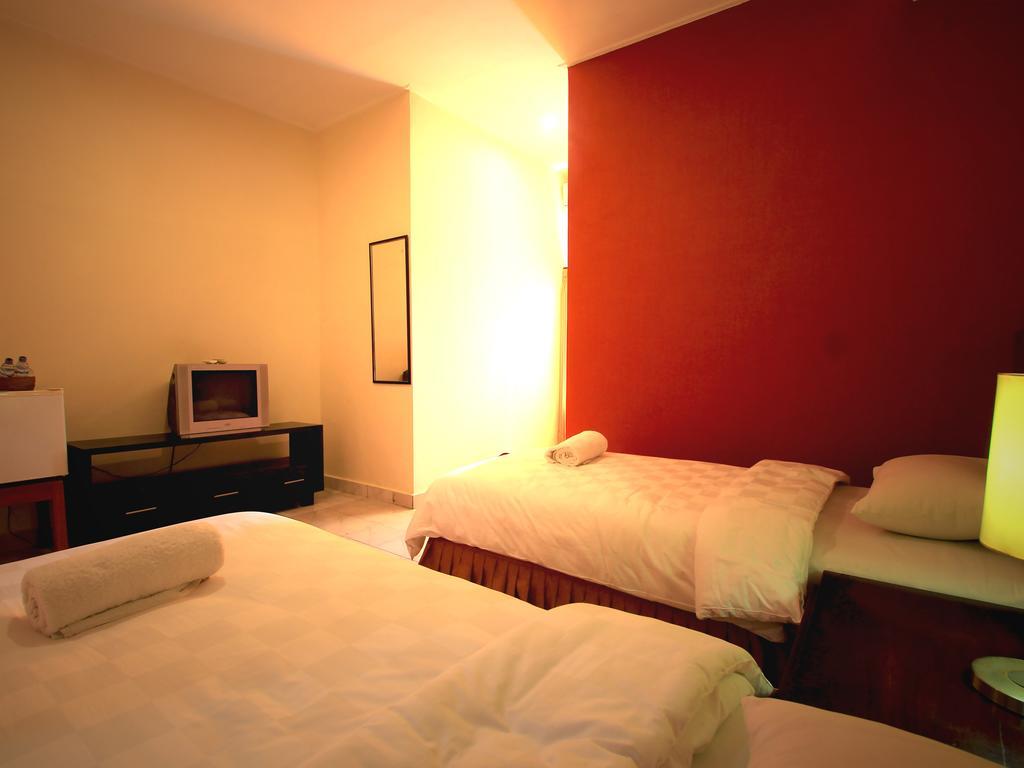 Jesens Inn I กูตา ภายนอก รูปภาพ